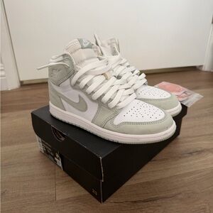 Jordan 1 Seafoam